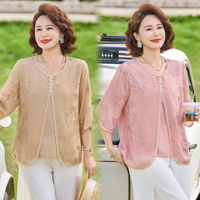专柜品牌妈妈夏装刺绣七分袖上衣中老年女洋气雪纺T恤小衫假两件