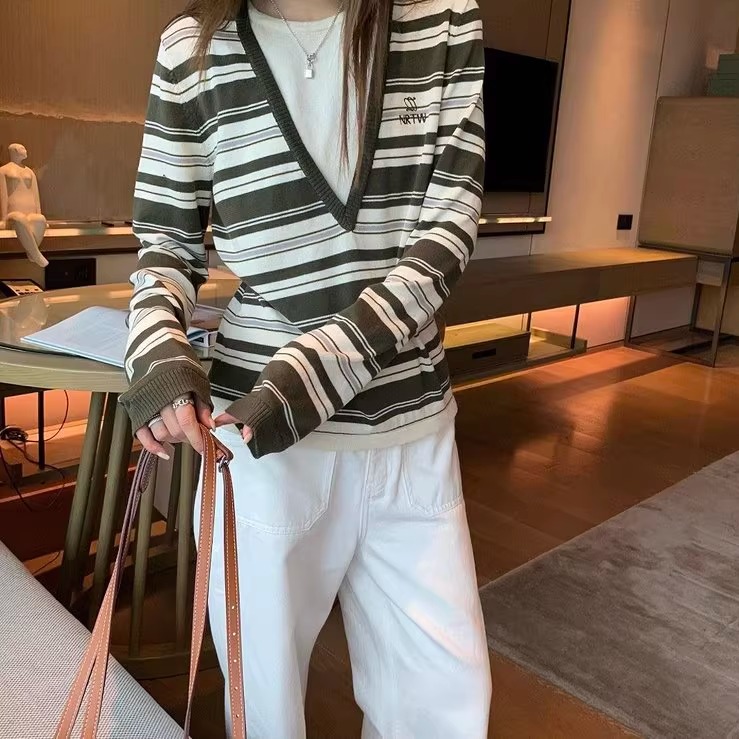 设计师款~AVV25秋季羊毛衫