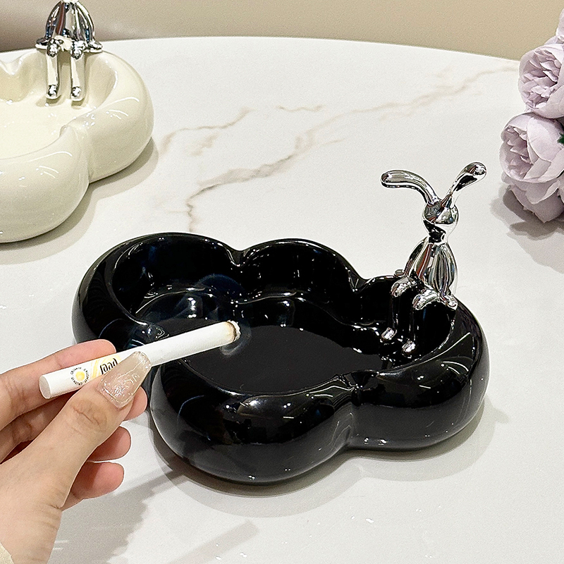 速发云朵烟灰缸高端客气用用大厅高级感创意商家陶瓷装饰摆件