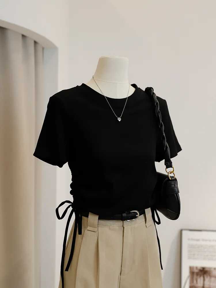 美式正肩修身打底短袖T恤甜辣妹