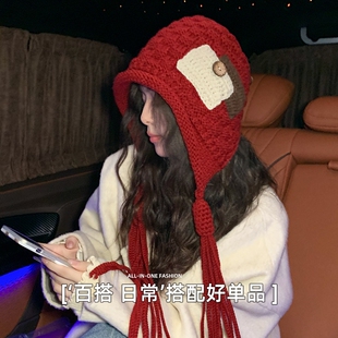 2025新款时尚贴布流苏红色毛线帽子女秋冬季保暖手工辫子针织帽潮