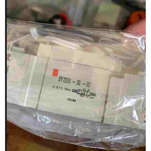 SMC电磁阀 SY7220-3G-02 SY7320-5D-02 5LZD 老款线圈 特价现货