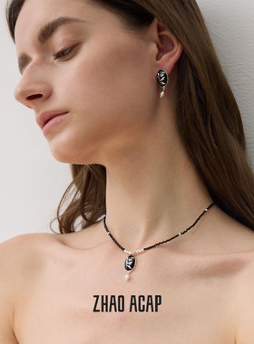 ZHAO ACAP原创设计槲寄生浮雕黑尖晶锁骨链