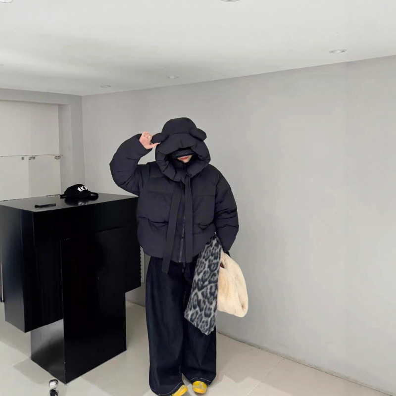 韩版减龄小熊连帽羽绒服女2025冬