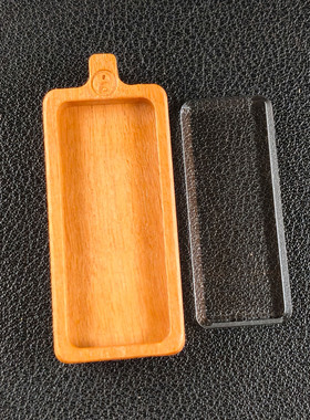 龙虎山正一国风枣木唐卡吊坠呜盒