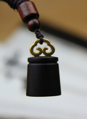 雷击枣木玉化吊坠挂件迷你秤砣小