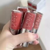 unny唇部精华蜜去死皮淡化唇纹玻璃唇蜜秋冬滋润口红镜面唇釉平价