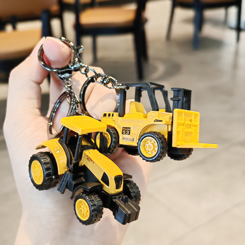 趣味网红挖掘机工程车钥匙扣