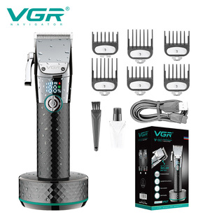 专业理发器 VGR682新款 LED数显IPX7水洗电推剪底座充电剃头电推子
