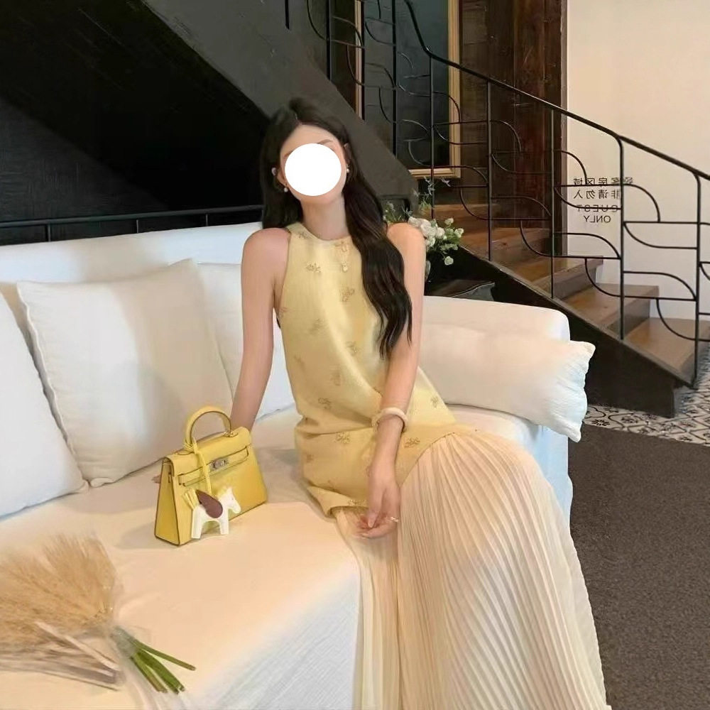 法式假两件小香风连衣裙