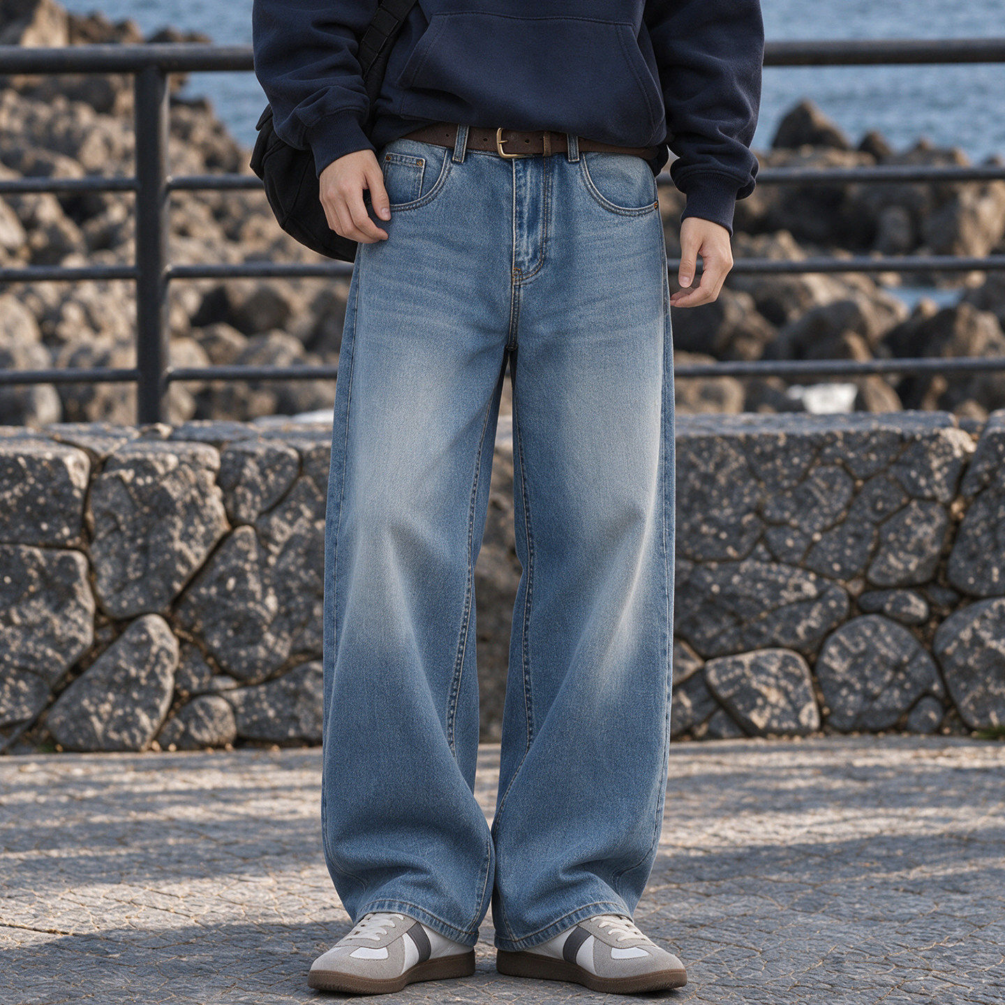希越2026秋季男士牛仔裤复古水洗猫须渐变磨白潮流百搭休闲长裤子