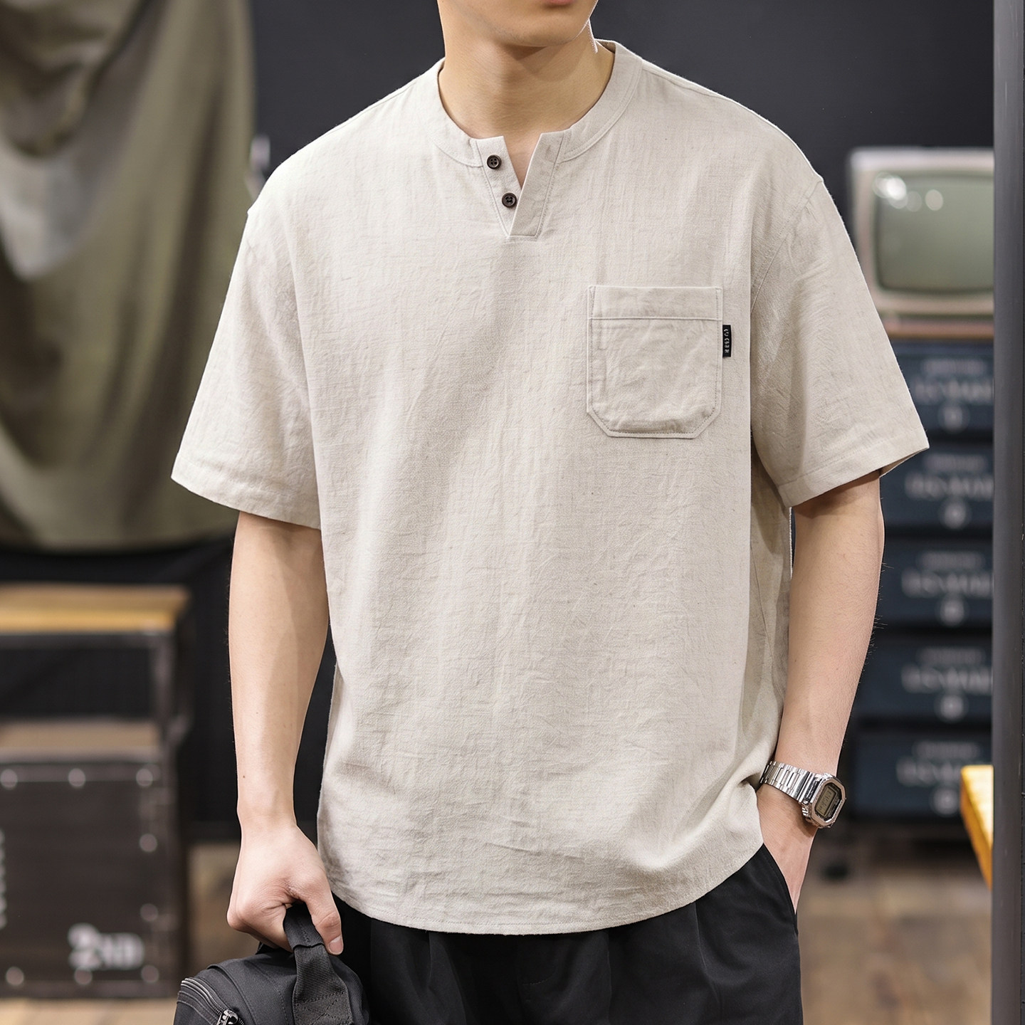 亚麻混纺复古老钱风V领短袖T恤男2026夏季新款透气排汗男款半袖潮