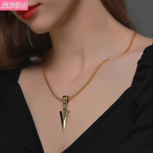 Vintage Metal neck ornaments Men's Triangle Pendant Neck