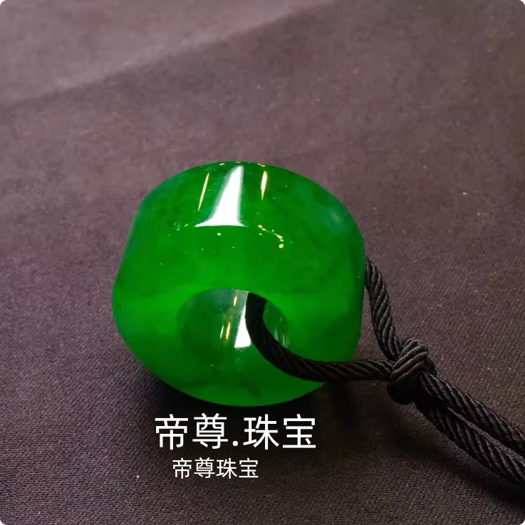 缅甸天然翡翠老坑种冰糯种满色满阳绿帝王绿深绿平安扣玉石吊坠
