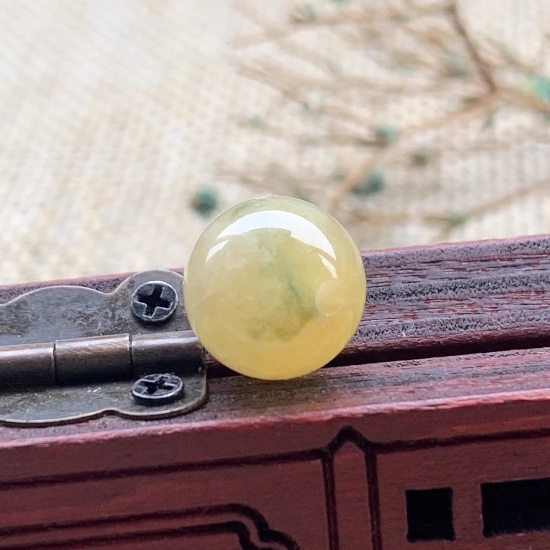 黄翡飘绿花圆珠子单珠散珠配饰