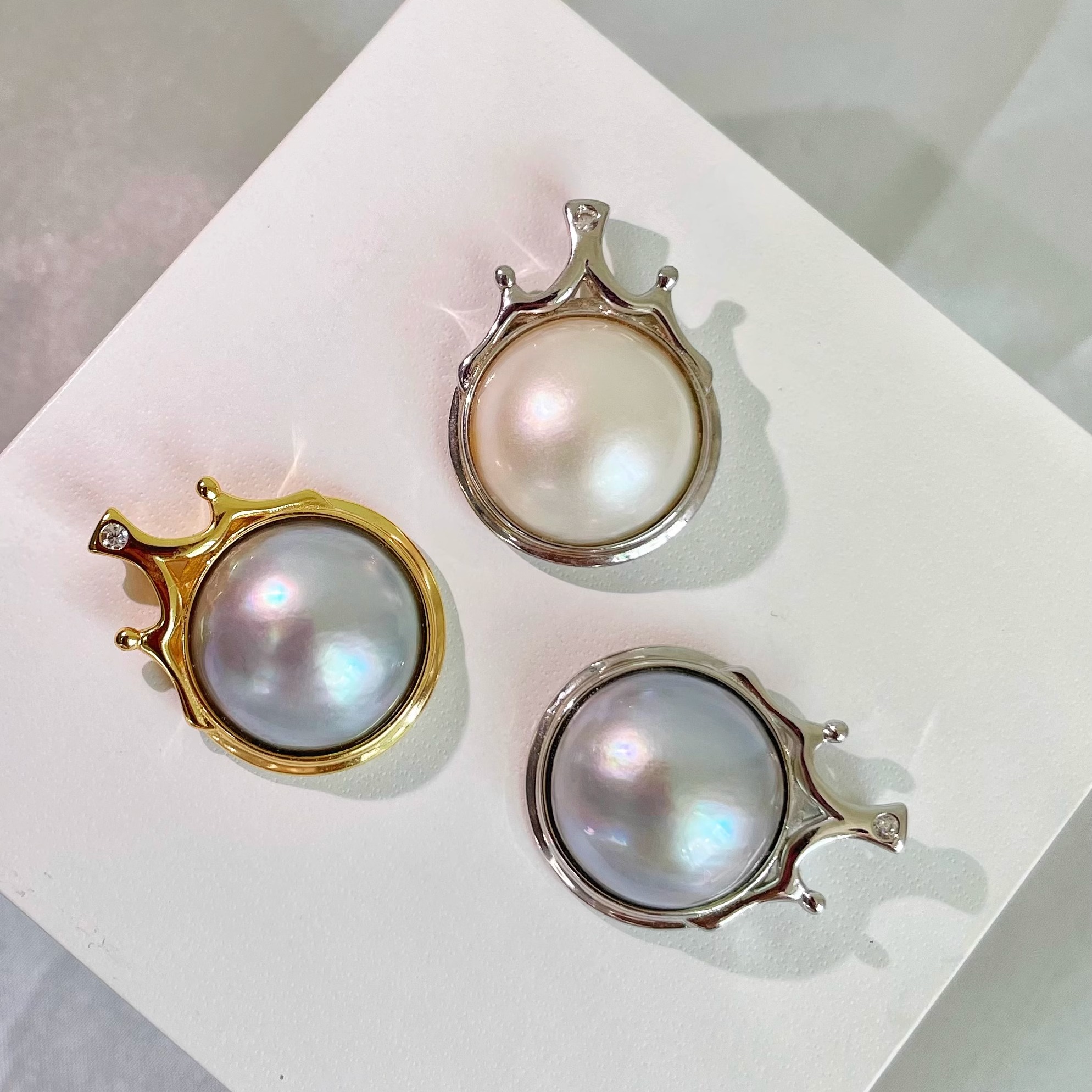 皇冠款海水圆马贝吊坠s925银镶嵌