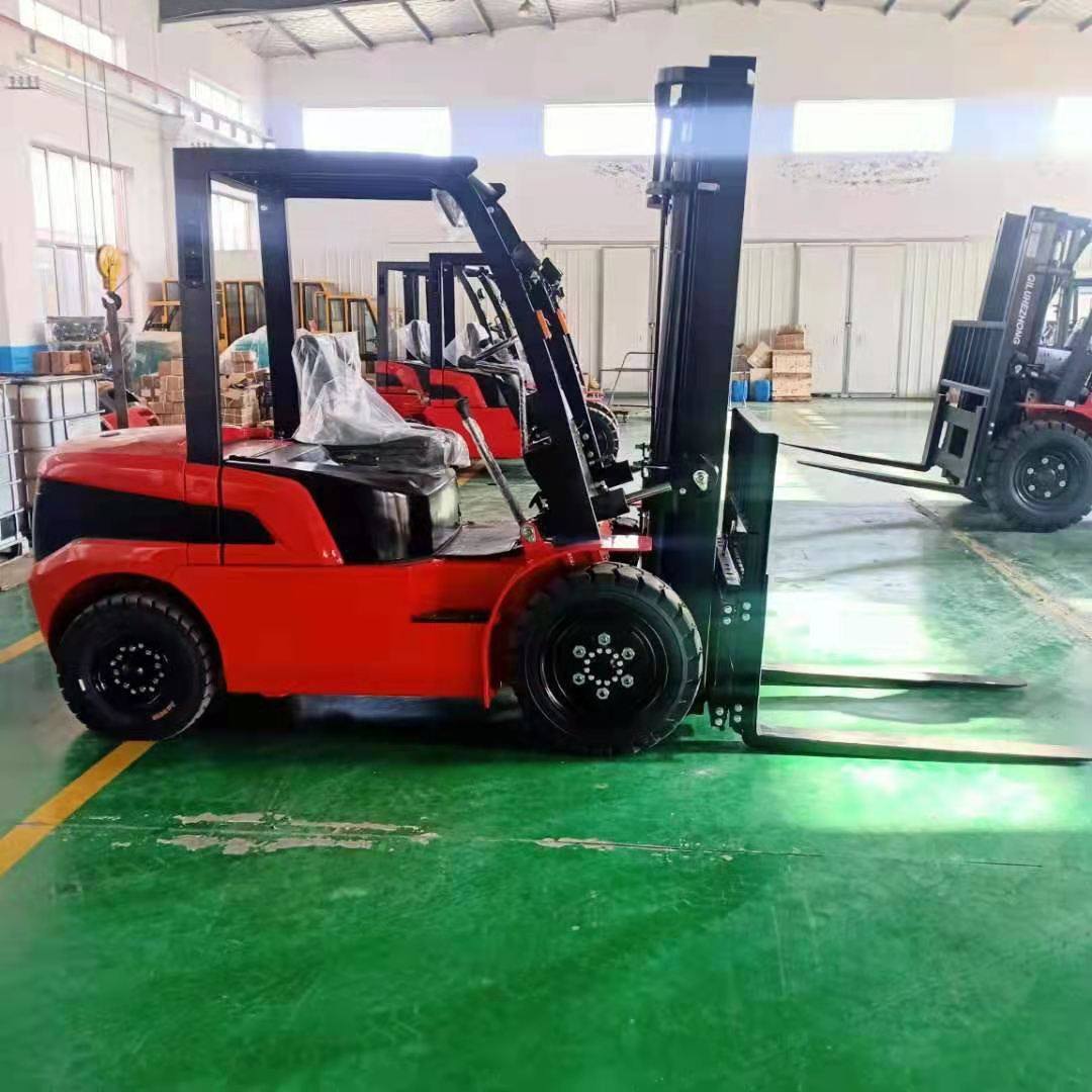 通用型标配柴油3吨叉车 新款物流装卸货物运输叉车