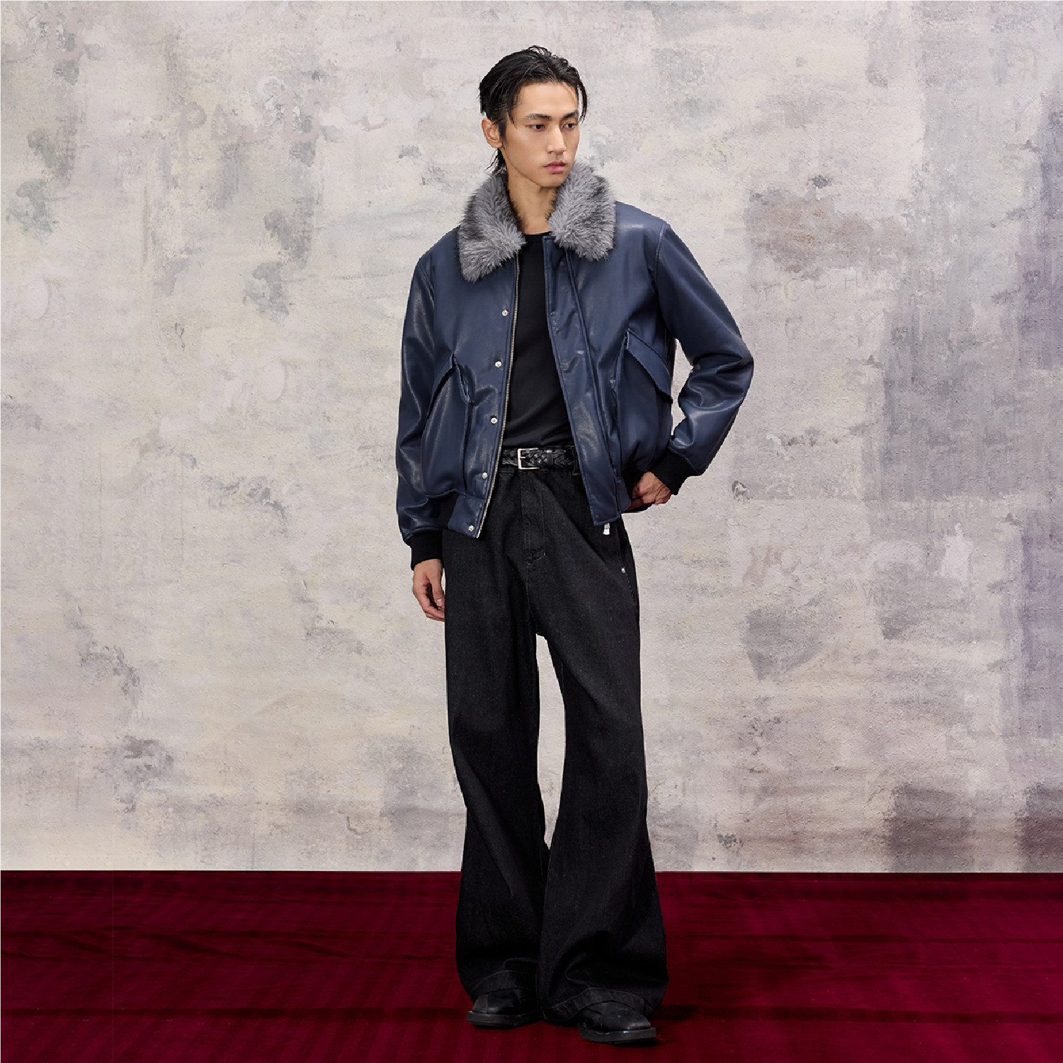 芸蚁〔海阔天空〕雪山褪白仿獭兔毛领哑光肌理皮革双袋绗棉棉服