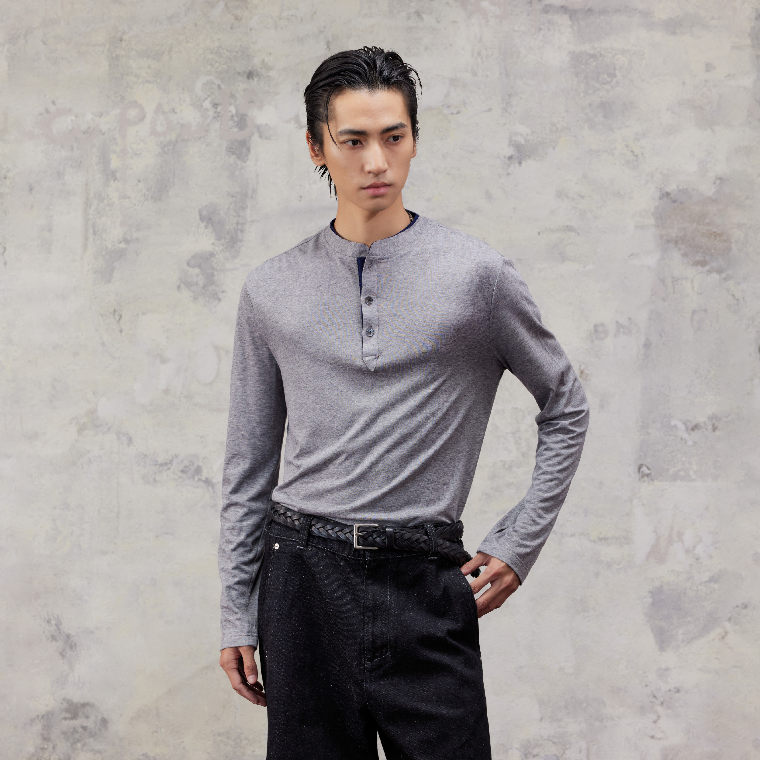 芸蚁〔山川湖海〕莫代尔羊毛铜氨丝混纺亨利领软亲肤打底长袖T恤