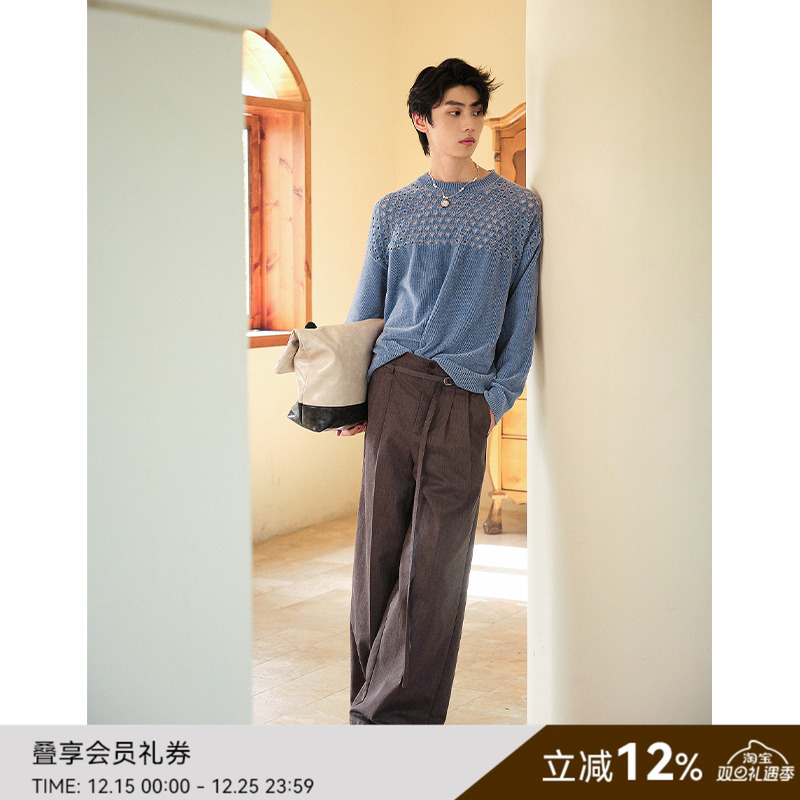 设计感休闲镂空套头针织衫