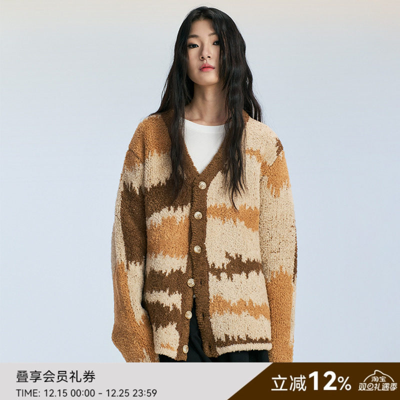 SAME FLOW 慵懒感冬日复古小众设计撞色不规则V领肌理感拼接开衫