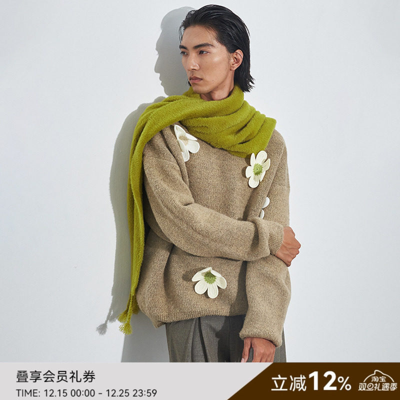 SAME FLOW 立体花朵点缀暖色系直筒宽松柔软羊毛混纺花朵针织衫