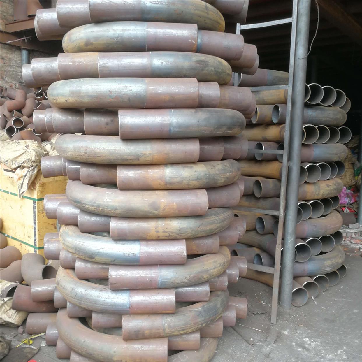 焊接弯头冲压无缝大弯管5碳钢4D大弯管20#号7 76 89 108 133 159