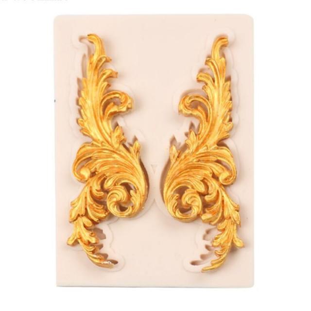 Baroque Scroll Corner Relief Silicone Lace Mold Cupcake Topp