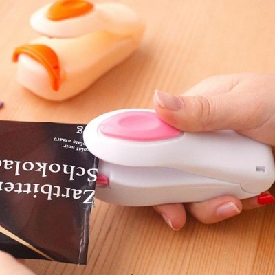 Mini Heat Sealer Household Accessories Plastic Bag Sealer Fo