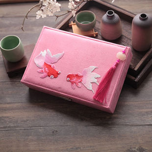 【如鱼得水】艾唐女神定制刺绣中式绒布首饰盒子带锁收纳饰品珠宝