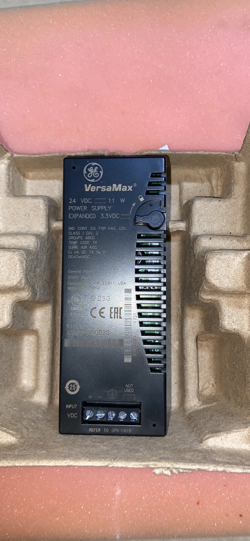VersaMax IC200PWR002G 电源模块全新议价
