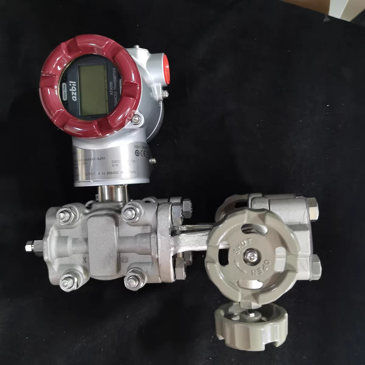 azbil AT9000 GTX30D-AAAAABB-AXXAXAX-A2R1压力差压变送器议价