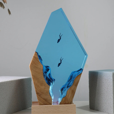 溶洞鲸鱼潜水员桌面摆件海洋艺术