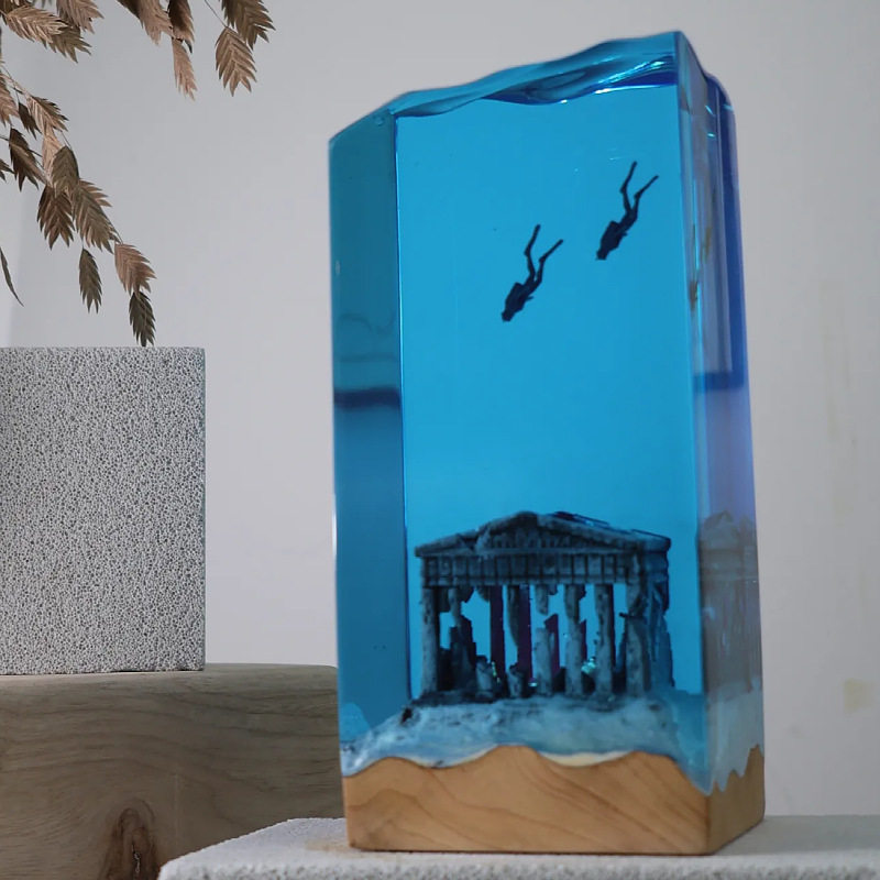 溶洞鲸鱼潜水员桌面摆件海洋艺术工艺品实木树脂灯生日礼物饰品,家居饰品,桌面摆件,淘宝优惠券,粉丝福利购,淘宝优惠卷