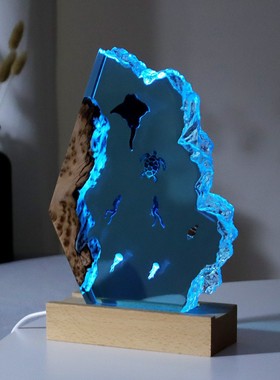 海洋系列美人鱼锤头鲨桌面办公室艺术摆件海龟水母实木礼品树脂灯