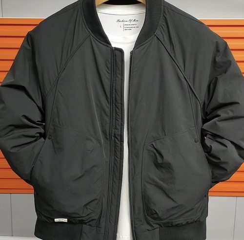 男士冬季新款棒球领羽绒外套2025