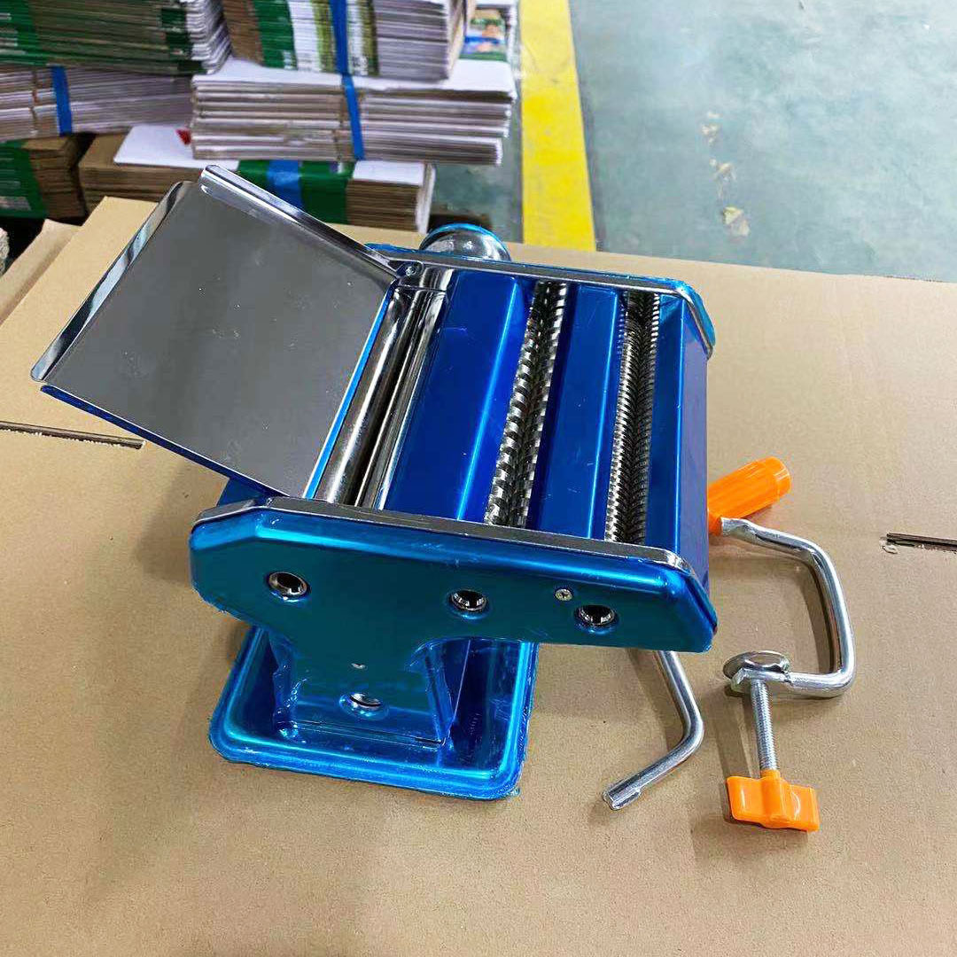 出口不锈钢二刀家用压面机小型手动面条机饺子皮仿手擀面带挡面板