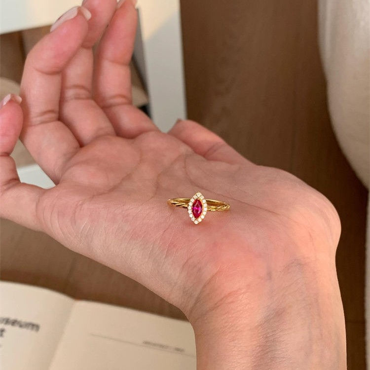 日系cherry kitty中古风微镶玫红色马眼指女轻奢小众设计指环