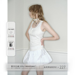 出逃赤岗西 设计感白色花苞半身裙春夏女小个子显瘦a字蓬蓬短裙子