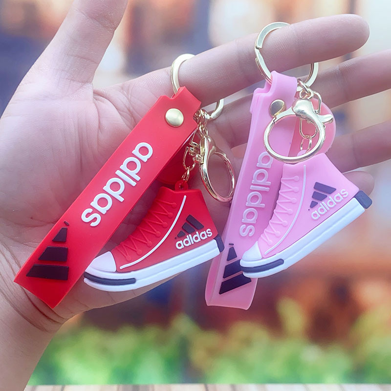卡通篮球鞋钥匙扣5660
