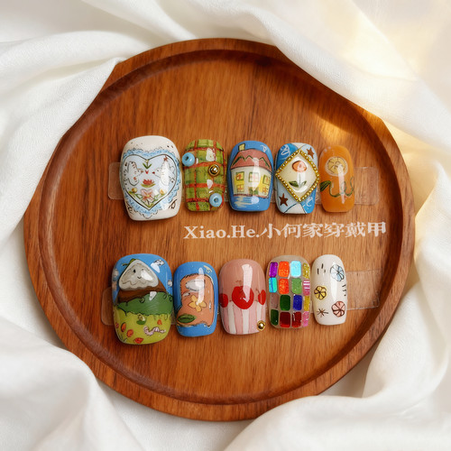 【 曲奇炸毛中】小何家纯手工穿戴甲·高级手绘美甲贴片