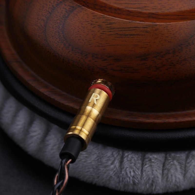 8 Core Cable for Headphone 1 to 2 jack 3.5/2.5/4.4mm Balance