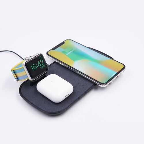 mophie two/three in one wireless charger for Apple iphone/A