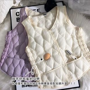 小红书笔记爆款贴身马甲冬季羽绒棉三明治穿搭坎肩防寒奶呼呼马夹