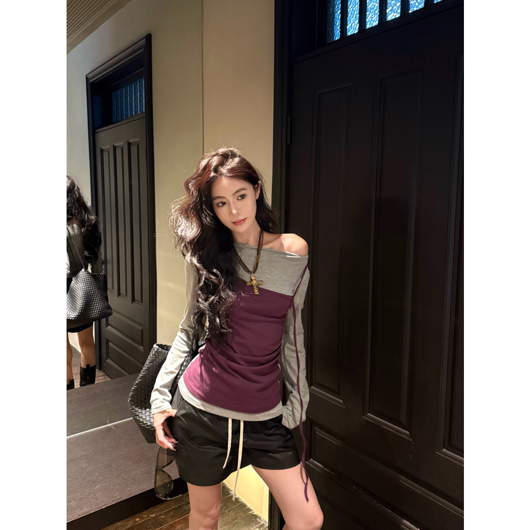 实拍实价时髦拼接撞色假两件斜肩长袖修身显瘦露肩内搭打底衫上衣