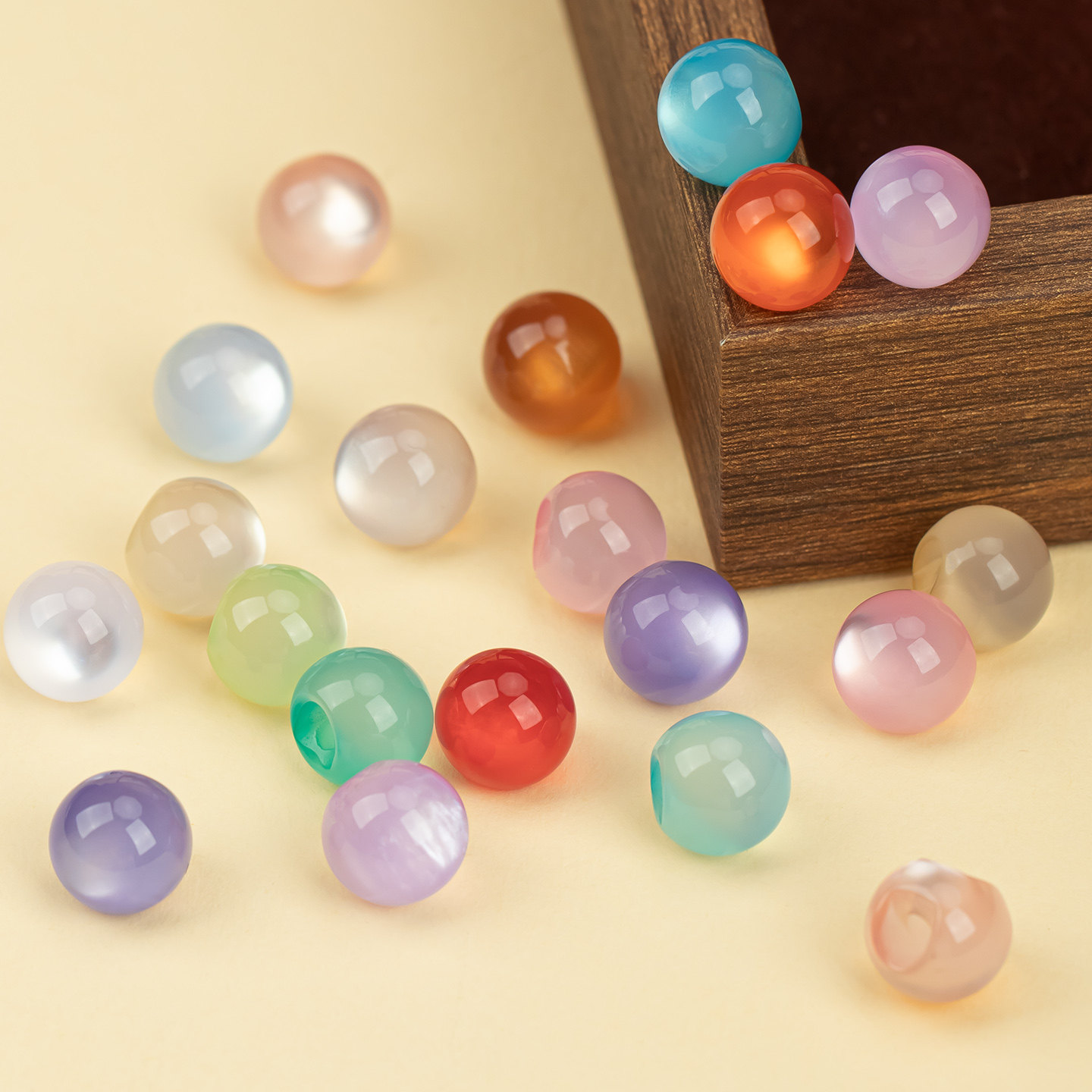 中式旗袍汉服盘扣扣子仿玉石树脂暗眼珠子偏孔纽扣装饰圆形珠辅料