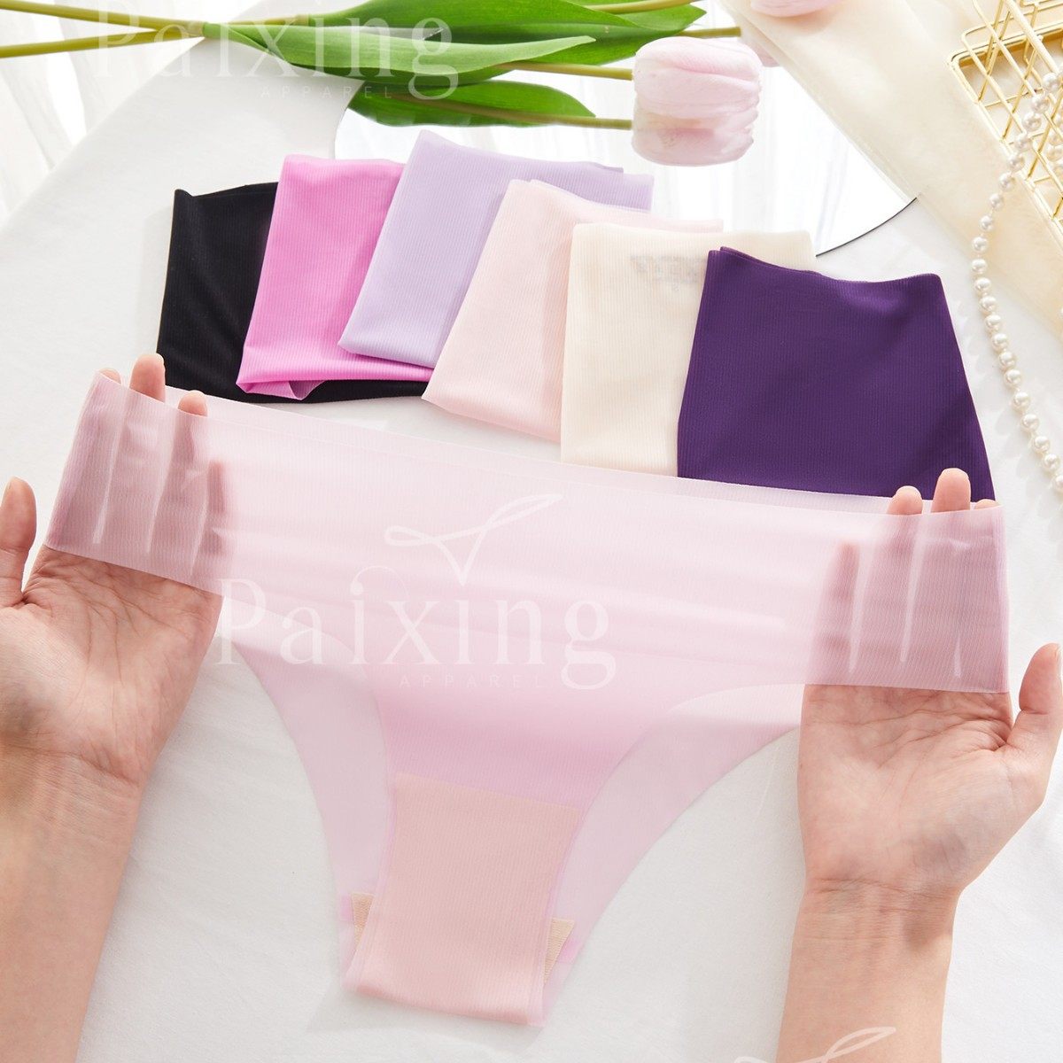 无痕一片式简约性感透气舒适冰丝内裤低腰瑜伽隐形女士三角裤T裤,女士内衣/男士内衣/家居服,男三角内裤,淘宝优惠券,粉丝福利购,淘宝优惠卷