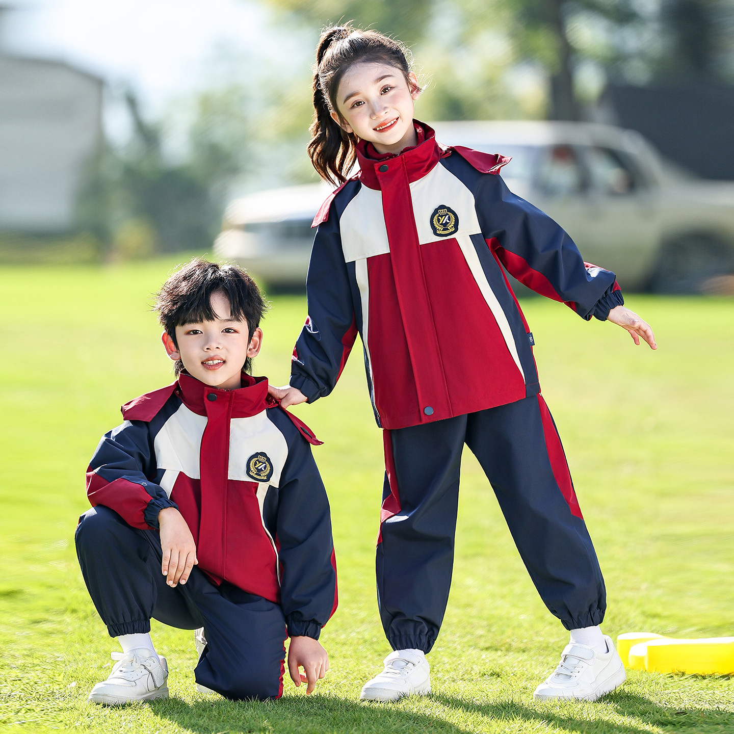 幼儿园园服春秋装冲锋衣三件套
