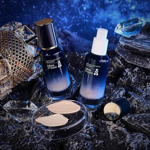 清爽粉底液持妆婵隐匿不脱妆防水汗梦瑕疵遮瑕轻雾娇柔焦空气