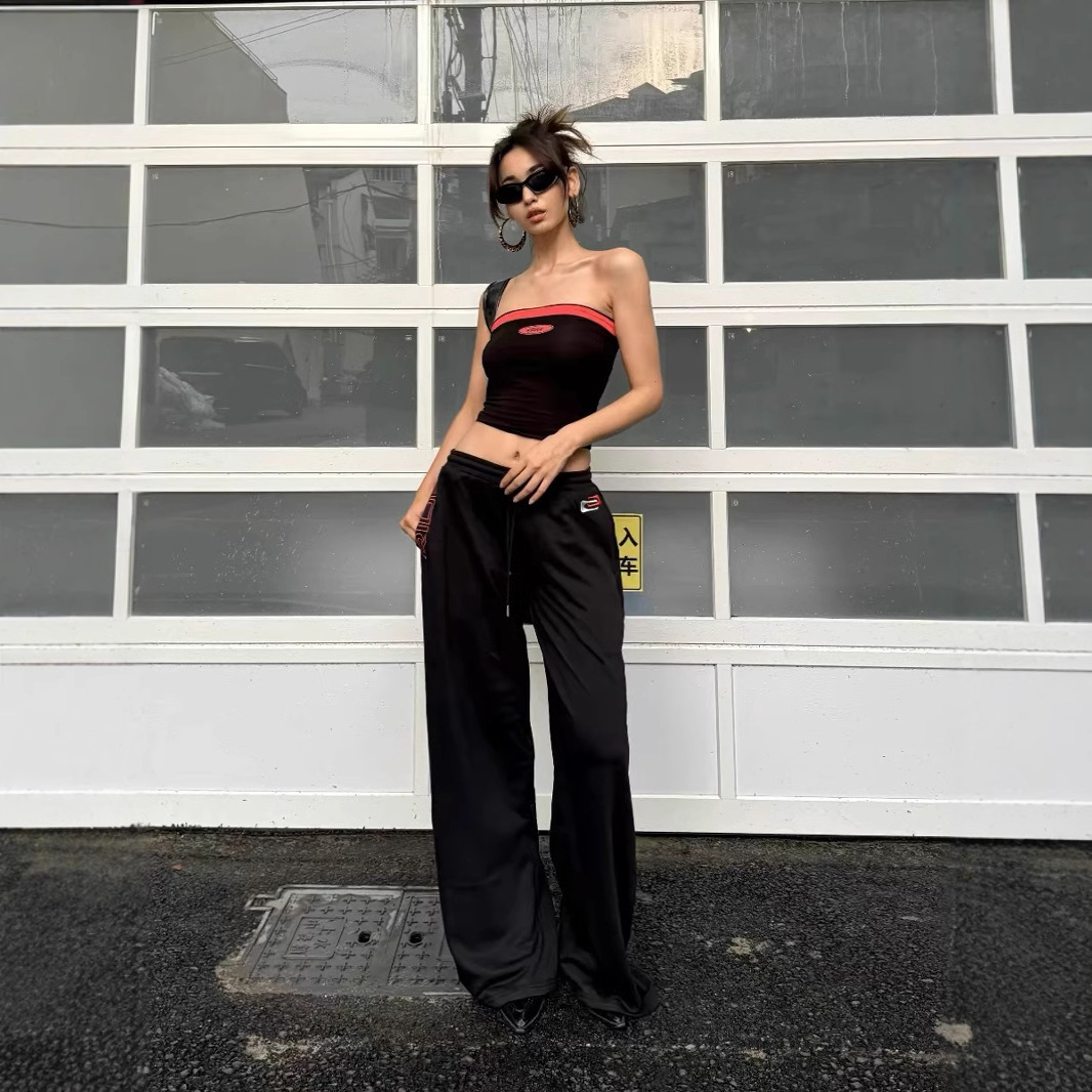 IAMGIA美式辣妹风黑红拼接撞色复古运动套装女抹胸上衣直筒阔腿